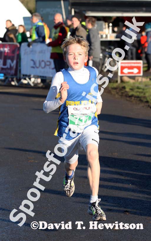 Winning the boys under-11s, Heaton Memorial Road Race, Newcastle Town Moor. Photo: David T. Hewitson/Sports for All Pics